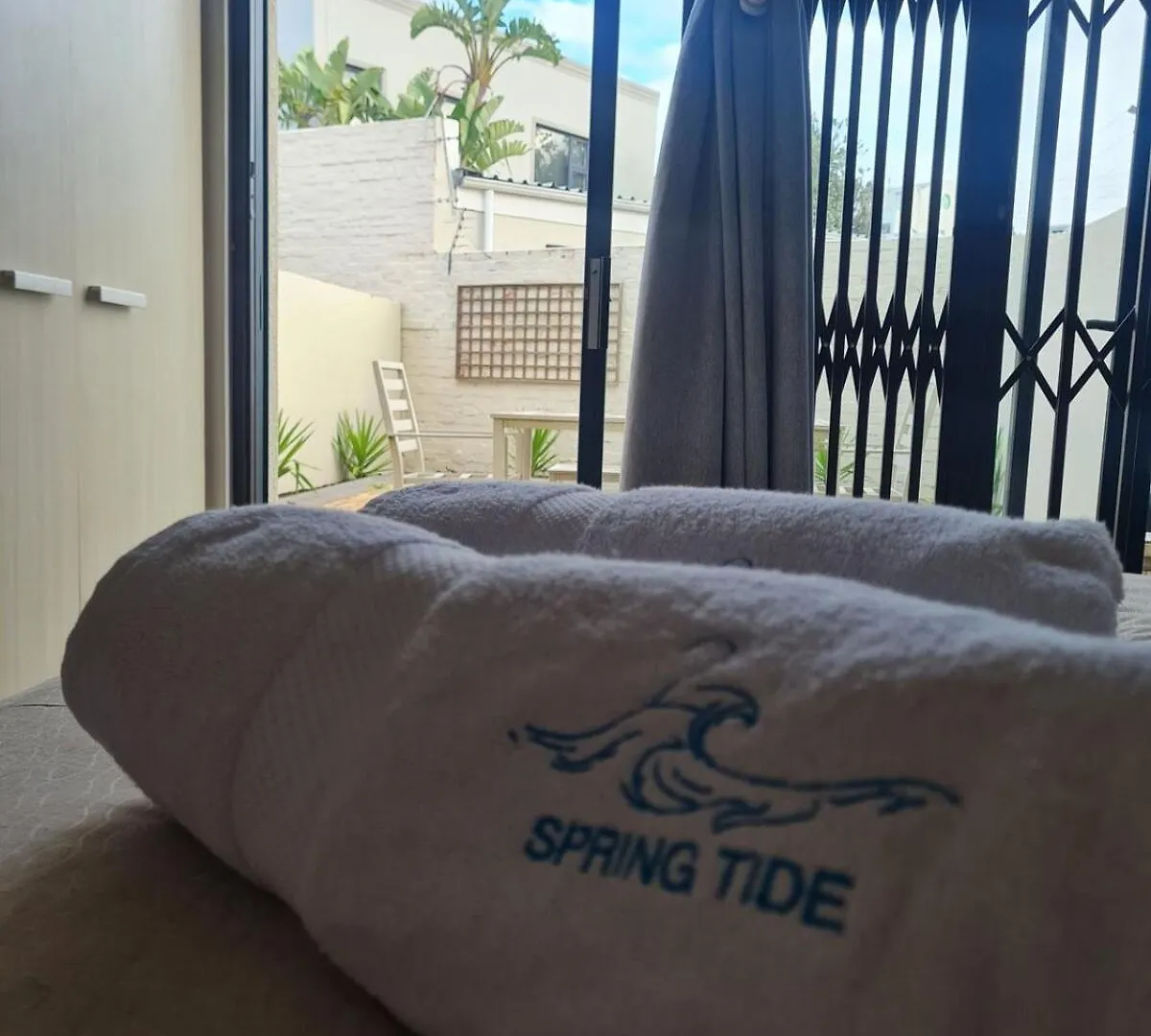 Spring Tide Beach Flat Child Petfriendly Hot Tub Bloubergstrand 0*,  Sudafrica