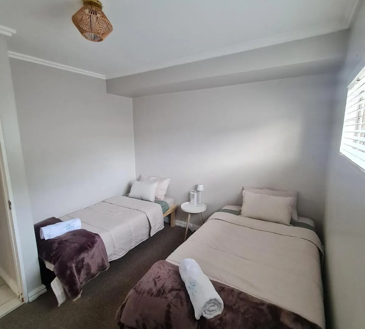 Spring Tide Beach Flat Child Petfriendly Hot Tub Bloubergstrand Sudafrica