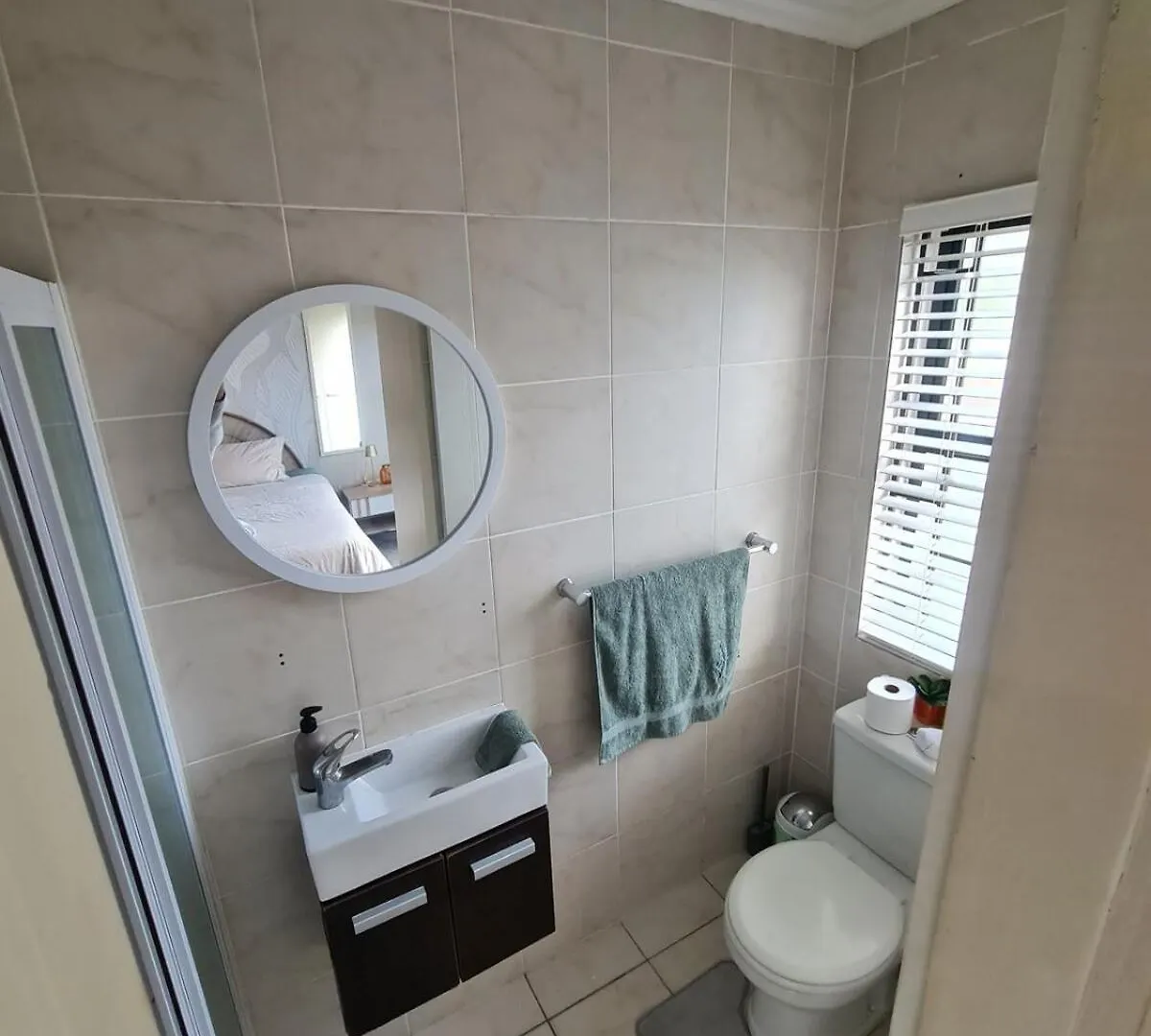 Apartment Spring Tide Beach Flat Child Petfriendly Hot Tub Bloubergstrand South Africa