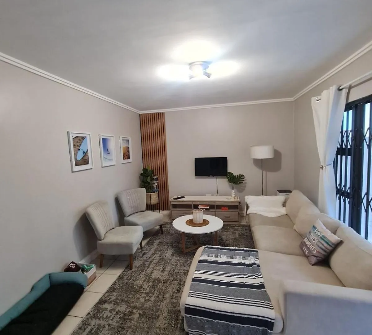 Spring Tide Beach Flat Child Petfriendly Hot Tub Bloubergstrand South Africa